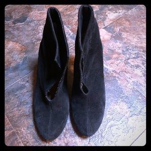 Micheal Kors black  heeled booties